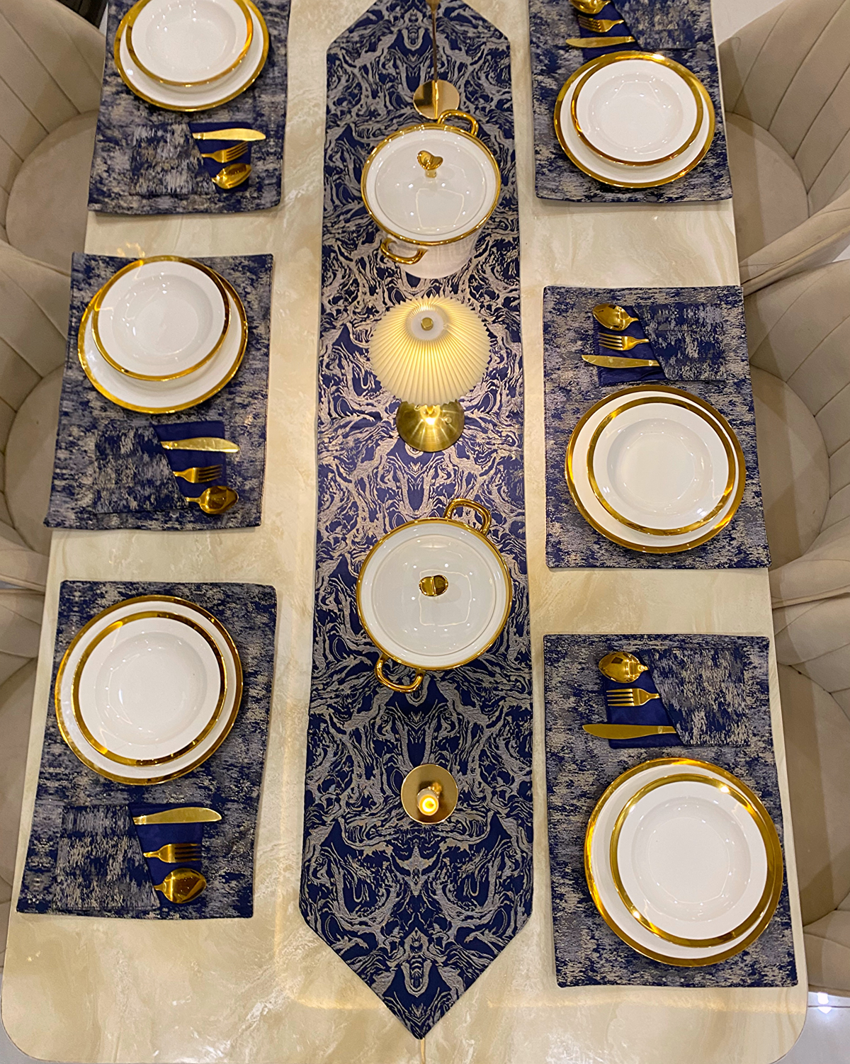 Dark Blue Mats Dining Table Set