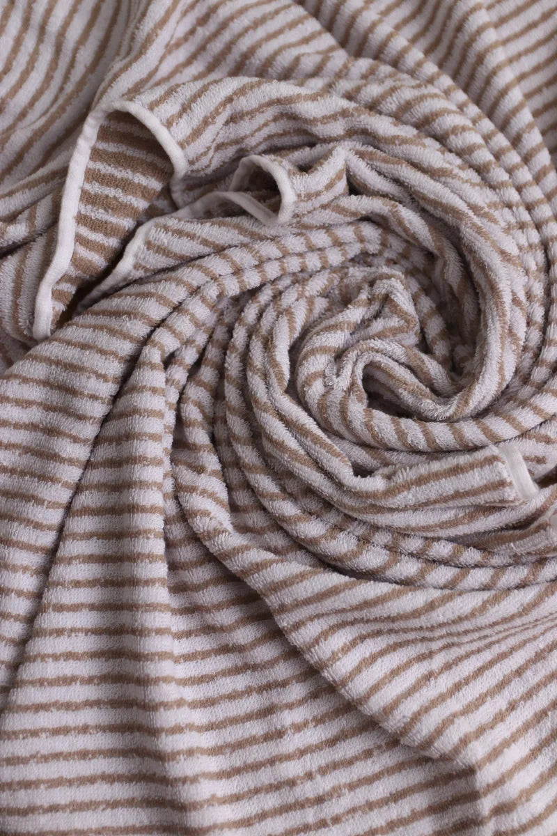 Premium Cotton Stripe Bath Towel Set – Pack of 2 (Beige & Brown)