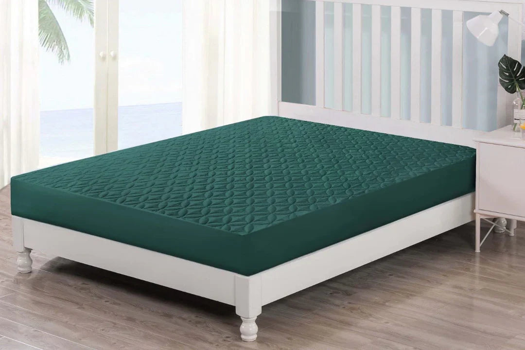 QUILTED WATERPROOF MATTRESS PROTECTOR-GREEN